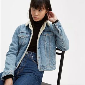 Levi’s Original Trucker Jacket - Sherpa and quilt lined. NWT